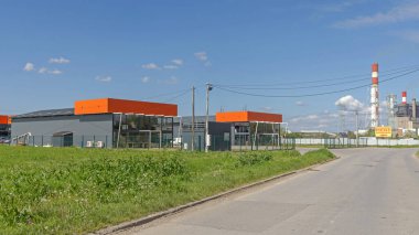 Obrenovac, Sırbistan - 04 Nisan 2024: Rusya 'nın Büyük Dükkan Mere Süpermarketi Her gün Düşük Fiyatlara Sahip.