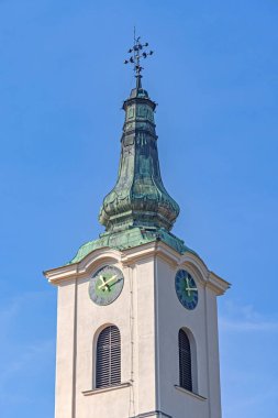 Slavonski Brod Hırvatistan 'da Yardım Kilisesi' nin Saati Güneşli Sonbahar Günü
