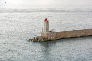 Güzel Fransa Limanı Girişindeki Kırmızı Işık Feneri