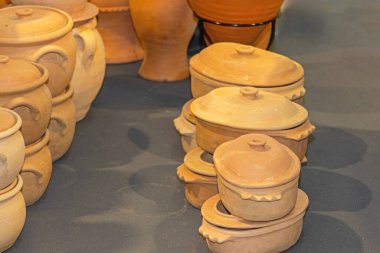Clay Terracotta Dünya Malzemeleri Hollanda Fırın Fırını Kapaklı Fırın