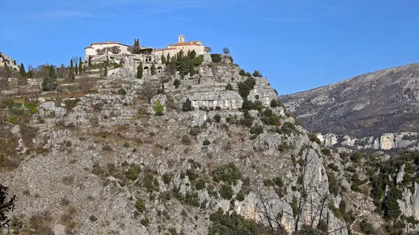 Gourdon, Fransa - 20 Ocak 2012: Fransa 'nın güneyindeki Top of Stone Hill' de Küçük Feodal Köy Gourdon.