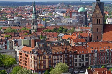 Hanover, Almanya - 3 Mayıs 2011: New City 'den New City' ye Havadan Bakış Öğleden Sonra.