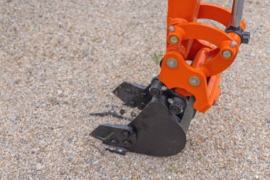 Küçük Kazıcı Makinesinde Satır Kazıcı Dar Kova