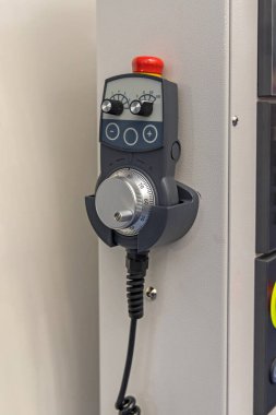 Çalıştaki Jog Çevirmeli Uzaktan Kumanda Kontrol Makinesi