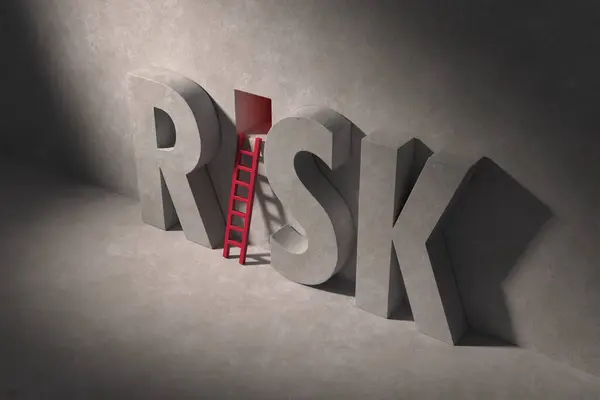 Risk 一词的一个例证 它是由混凝土对着混凝土墙形成的 一个通向墙洞的红色梯子取代了原来的字母 免版税图库照片