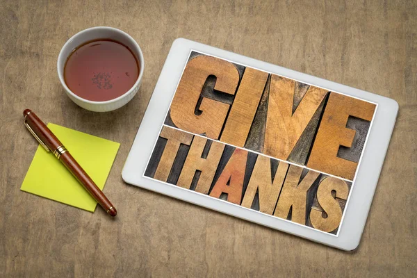 Give Thanks Word Abstract Letterpress Wood Type Digital Tablet Cup — Stock Photo, Image