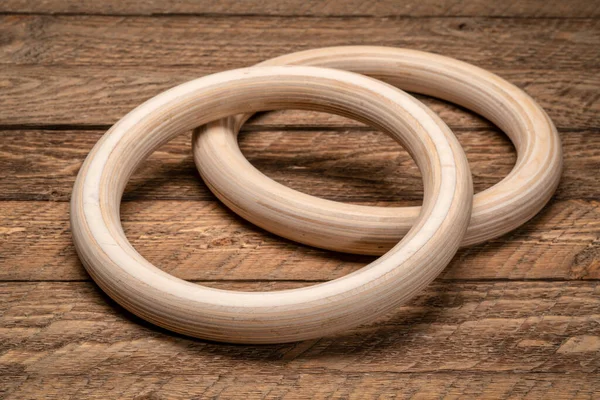 Réteges Nyírfából Készült Tornagyűrűk Fitness Calisthenics Koncepció — Stock Fotó