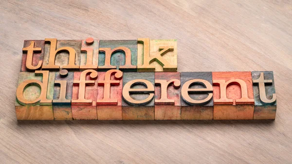 Think Different Inspirasional Word Abstract Letterpress Wood Type Education Creativity — Stok Foto