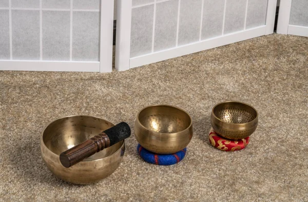 Row Tibetan Singing Bowls Sound Healing Meditation — Stock Photo, Image