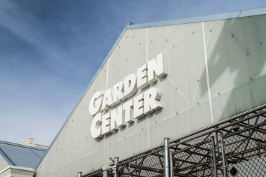 Fort Collins, CO, USA - January 27, 2023: Entrance sign for Garden Center of Lowe's, an American retail company specializing in home improvement.