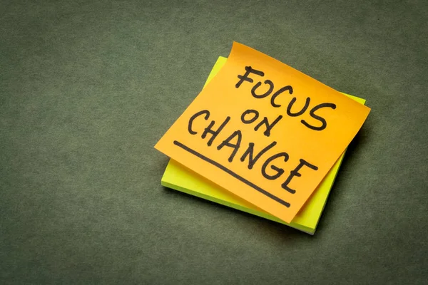Focus Change Inspirational Advice Reminder Handwriting Sticky Note Lifestyle Personal — Φωτογραφία Αρχείου