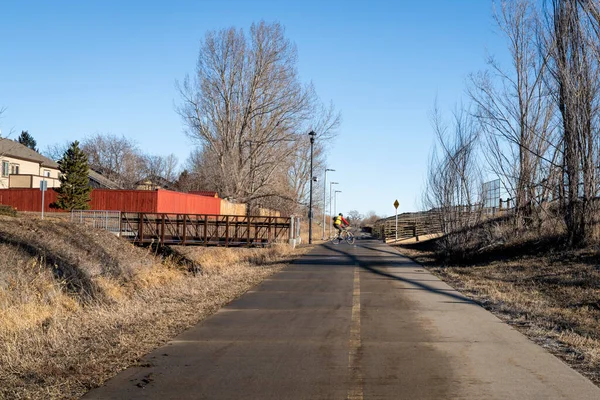 Winter Morning Bike Trail Fort Collins Colorado Distant Cyclist Commuting — Stock Photo, Image