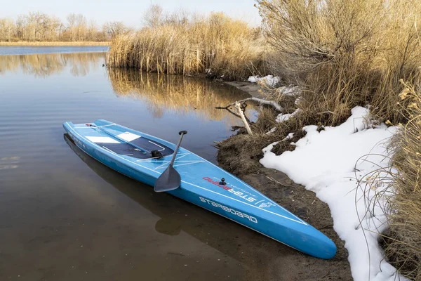 Fort Collins Abd Mart 2023 Hızlı Tur Stand Paddleboard Sancak — Stok fotoğraf