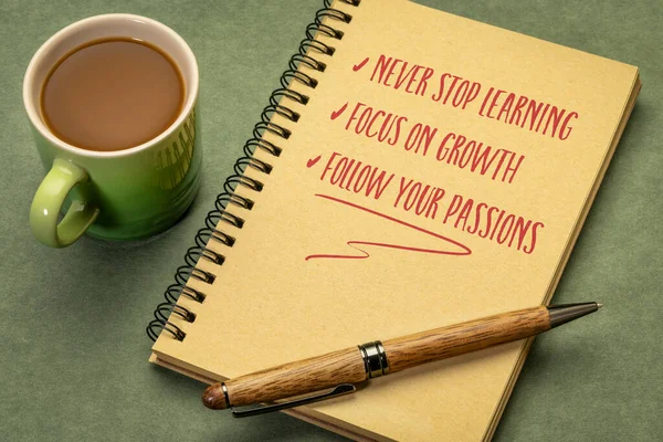 Non Smettere Mai Imparare Concentrarsi Sulla Crescita Seguire Tue Passioni — Foto Stock