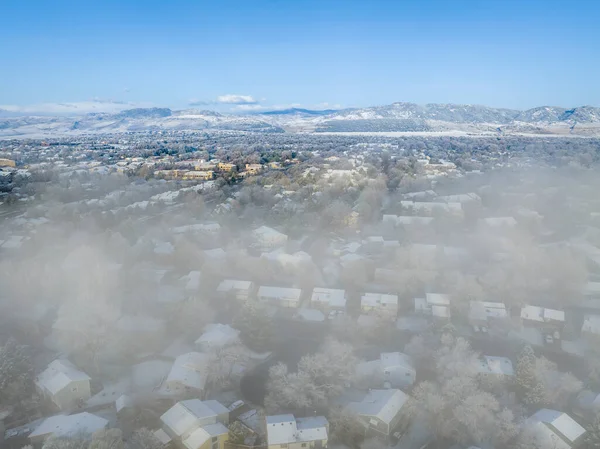 Ομίχλη Νωρίς Πρωί Της Άνοιξης Πάνω Από Rocky Βουνά Και — Φωτογραφία Αρχείου