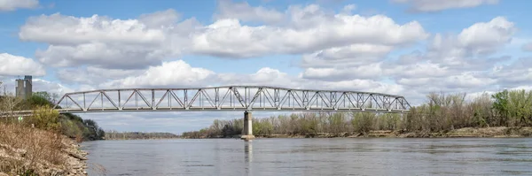 Panoramautsikt Över Brownville Truss Över Floden Missouri Route 136 Från — Stockfoto