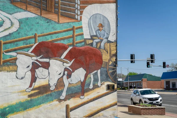 Chillicothe Usa Kwietnia 2023 Mural Rolniczy Przybywający Tego Kraju Ulicy — Zdjęcie stockowe