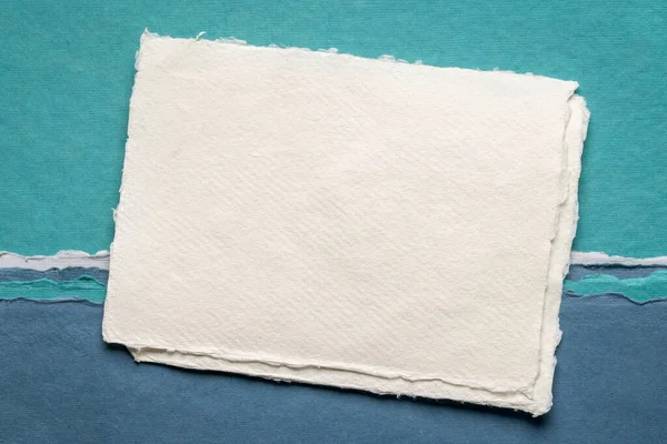 Μικρό Φύλλο Του Λευκού Λευκό Khadi Χαρτί Κουρέλι Από Την — Φωτογραφία Αρχείου