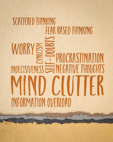 Μυαλό Clutter Σύννεφο Λέξη Ένα Χαρτί Τέχνης Ψυχική Υγεία Και — Φωτογραφία Αρχείου