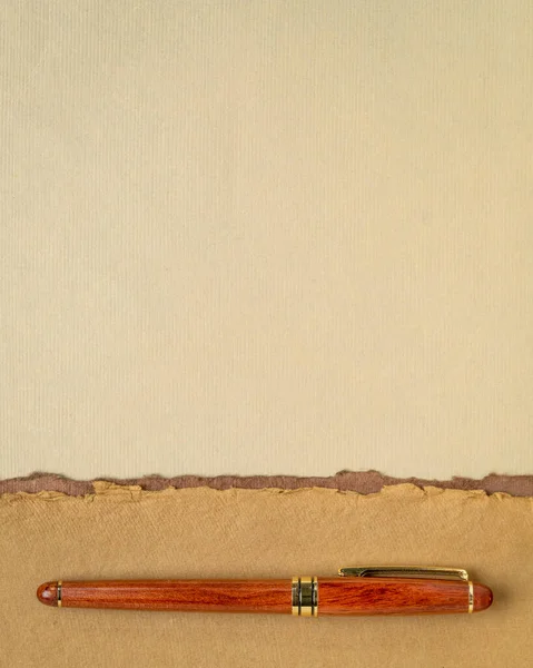 Pastel Toprak Tonlarındaki Soyut Kağıt Peyzaj Ahşap Bir Kalemle Yapımı — Stok fotoğraf