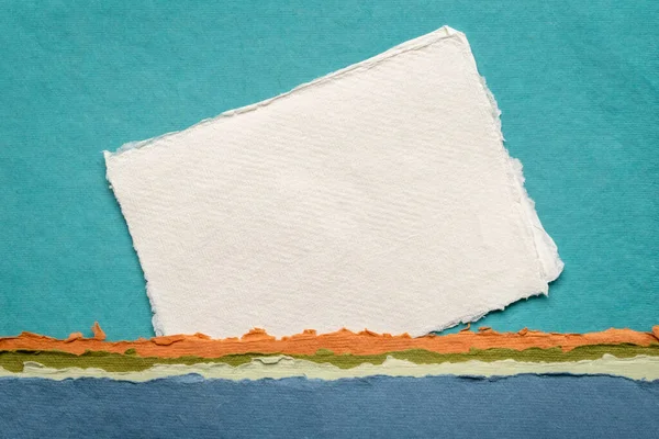Hindistan Dan Gelen Küçük Beyaz Khadi Bez Kağıdı Mavi Tonlarda — Stok fotoğraf