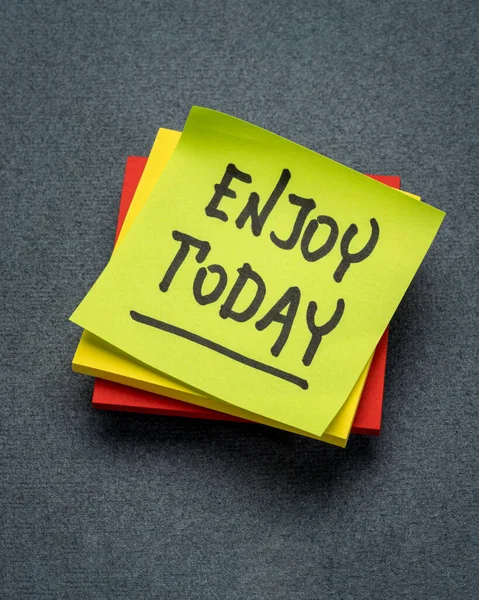 Enjoy Today Reminder Handwriting Sticky Note Positive Attitude Mindset Concept — Stock Photo, Image
