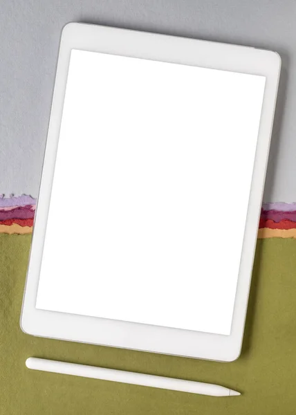 Maqueta Tableta Digital Con Lápiz Electrónico Una Pantalla Aislada Blanco —  Fotos de Stock