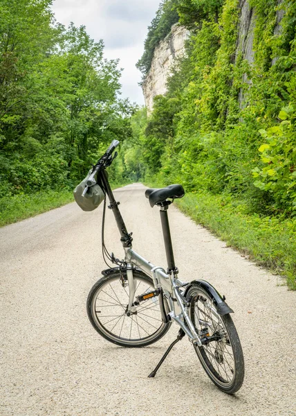Vélo Pliant Léger Sur Katy Trail Près Rocheport Missouri Paysages — Photo