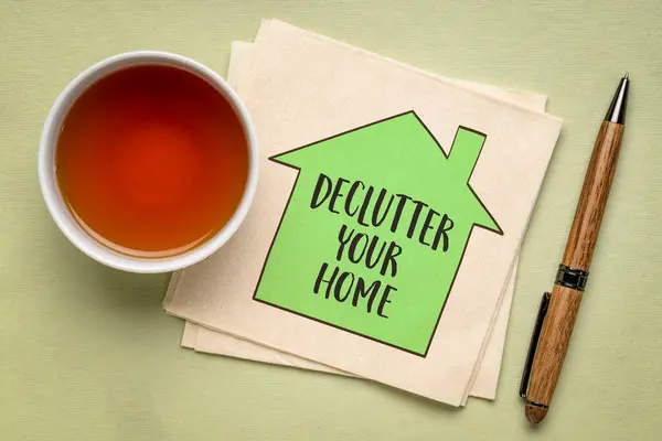 Declutter Your Home Motivational Reminder Handwriting Sketch Napkin Cup Tea — Stock Photo, Image