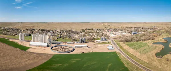 Panorama Aéreo Big Springs Pueblo Condado Deuel Nebraska Paisajes Primavera —  Fotos de Stock