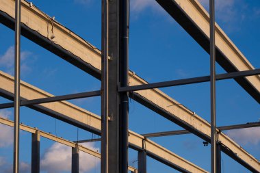 Pattern of columns and beams in an abandoned construction