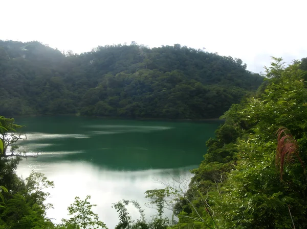 Foto Balinsasayao Twin Lakes Natural Park Che Circonda Lago Balinsasayao — Foto Stock