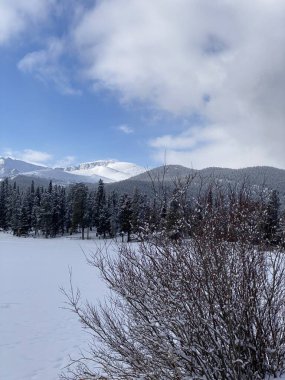 Fotoğraf: Blue Sky Dağı Rocky Dağı Ulusal Parkı Kuzey Colorado, ABD.
