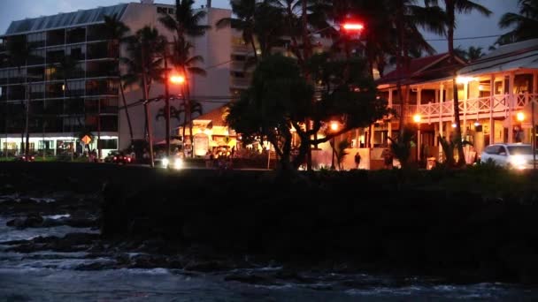 Ali Drive Night Kailua Kona Hawaii Вогні Автомобілі Люди Великий — стокове відео