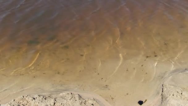 Küçük Dalgalanmaları Kum Sahil Newport Oregon Akıyor — Stok video
