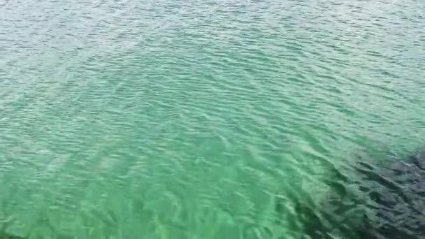 Naar Beneden Kijkend Het Oppervlak Van Lake Michigan Kleine Rimpels — Stockvideo