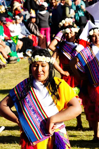 Cusco Peru 2015 Inti Raymi Festival Zuid Amerika Vrouw Traditioneel Rechtenvrije Stockfoto's
