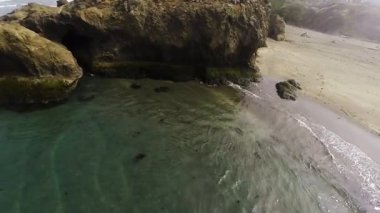 Kuzey Kaliforniya Kum Sahili ve Okyanus Sis Dalgaları