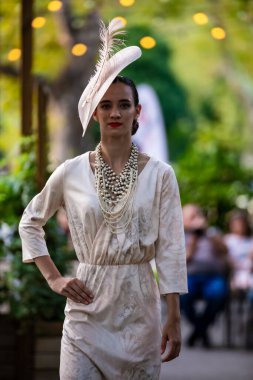 Macaristan Budapeşte 25 Ağustos 2022 Budapeşte Nostaljik zaman yolculuğu Budapeşte Şehir Parkı 'nda 1920' lerin tarzında. Boş Kamu Etkinliği !!!  