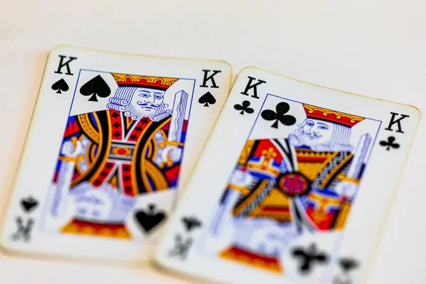 Királyok Egy Sorban Játék Kártyák Elszigetelt Fehér — Stock Fotó