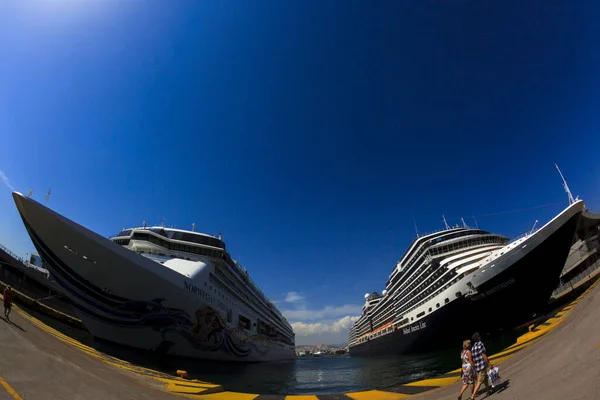 Athens Greece May 2023 Cruise Liner Ncland Holland America Docked — Stock Photo, Image