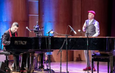 Gyor Macaristan - 02 Aralık 2022 Boogie Woogie festivali. Richter Hall Festivali 'nde Dniel Balzs Üçlüsü ve daha birçok canlı müzik çalıyor.. 