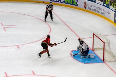 Macaristan Szekesfehervar 19. Nisan. - 24. Macaristan, Norveç buz hokeyi maçını 2-1 kazanarak kazandı..  