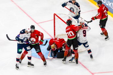 Macaristan Szekesfehervar 19. Nisan. - 24. Macaristan, Norveç buz hokeyi maçını 2-1 kazanarak kazandı..  