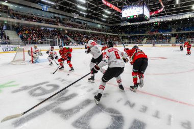 Macaristan Szekesfehervar 10 Nisan 2025: Dünya Şampiyonası ısınma buz hokeyi maçı Macaristan-Avusturya 4-2