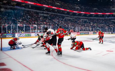 Macaristan Budapeşte 2 Mayıs 2025: Buz Hokeyi Dünya Şampiyonası ısınma maçı. Canda - Macaristan 6-0