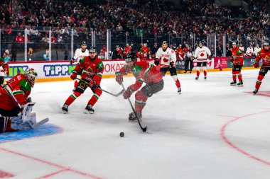 Macaristan Budapeşte Mayıs 05: 2025: Dünya Şampiyonası ısınma buz hokeyi maçı Kanada - Macaristan 6-0