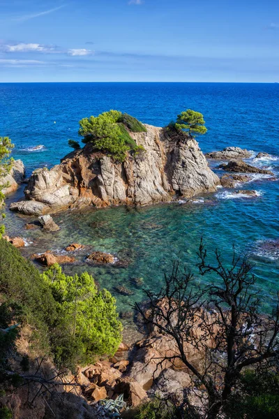 Costa Brava Costa Panorámica Con Islote Rocoso Mar Mediterráneo Baleares — Foto de Stock