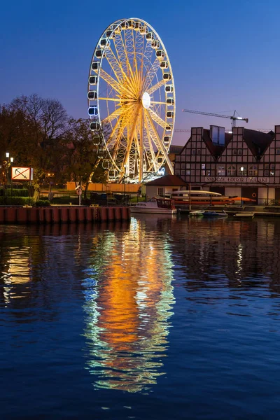 Gdansk Polonia Octubre 2022 Ambersky Ferris Wheel Isla Olowianka Iluminada — Foto de Stock