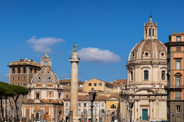 Róma Városa Olaszország Trajan Column Városképe Loretói Szent Mária Templom — Stock Fotó